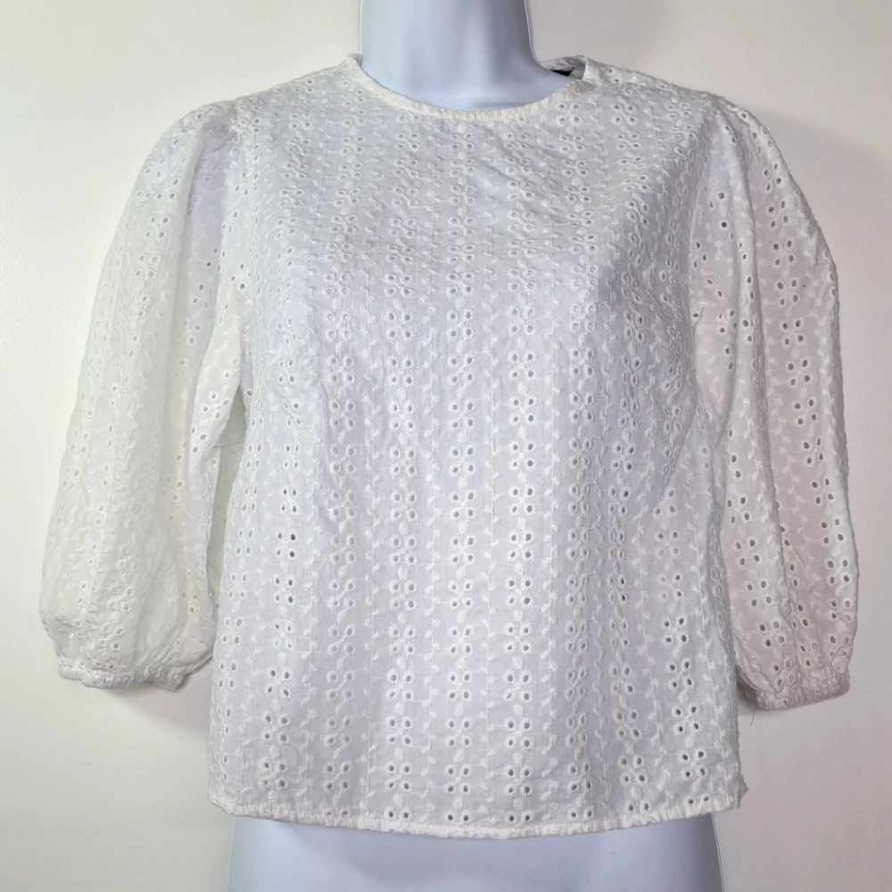 ASOS New Look Broderie 3/4 Puff Sleeve Blouse in White Size 2